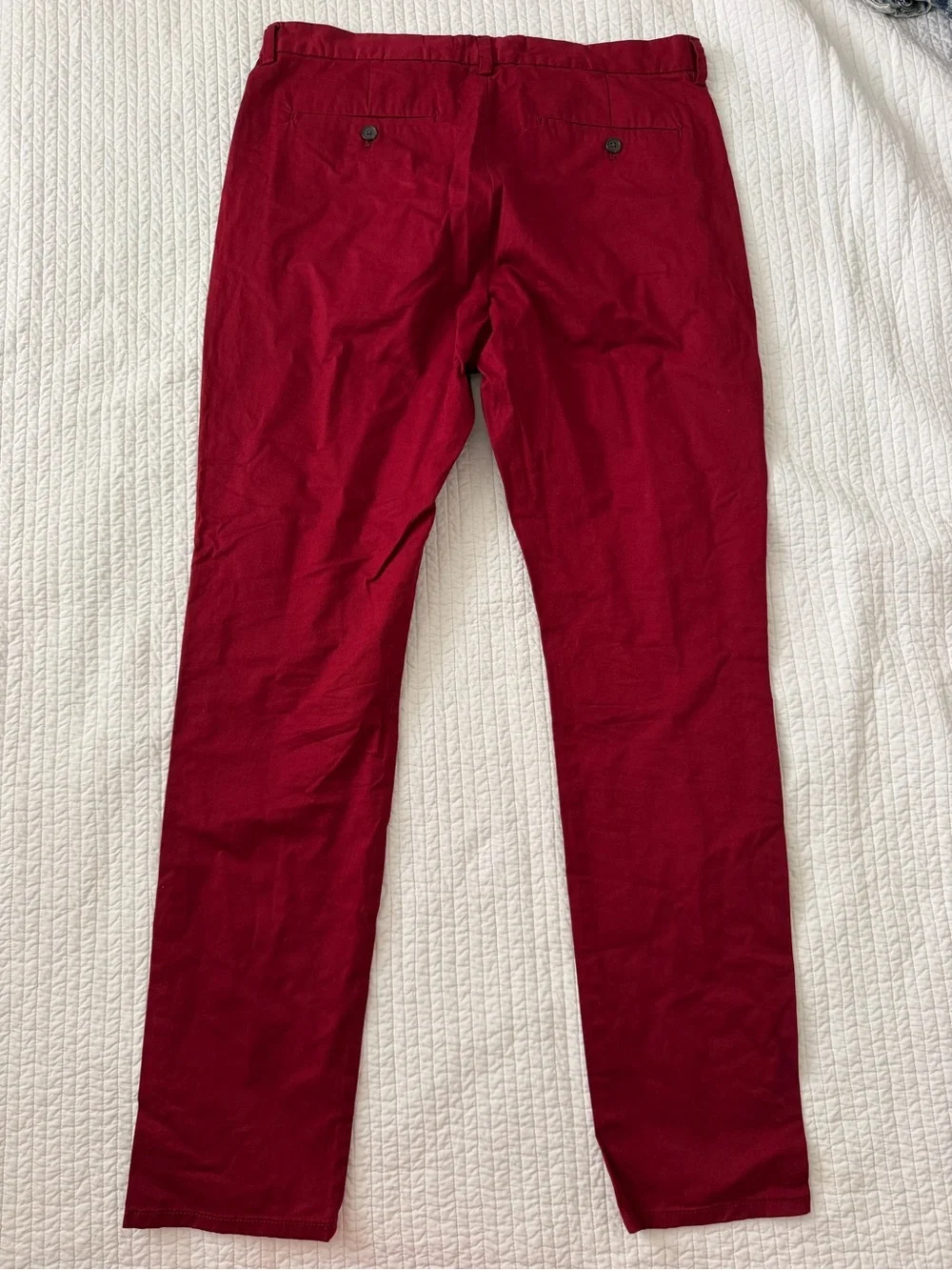 H&M pants, burgundy/red, size 34R, worn once, slim fit